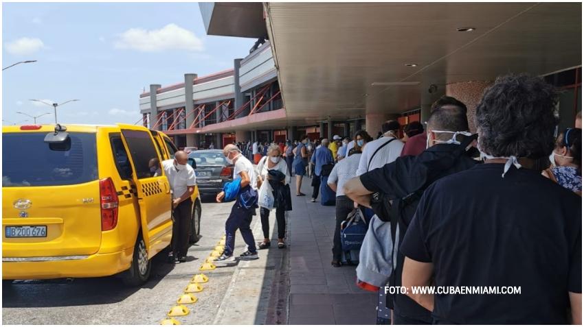 Más de 35 mil cubanos viajaron a República Dominicana entre los meses de junio y julio