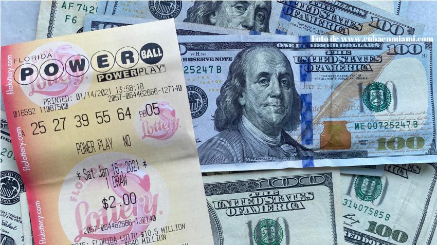 Afortunada mujer en el Sur de la Florida se gana un millón de dólares en la lotería