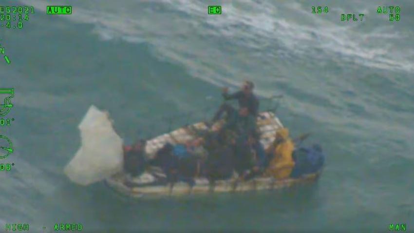 Mueren dos balseros cubanos después de 29 días en el mar