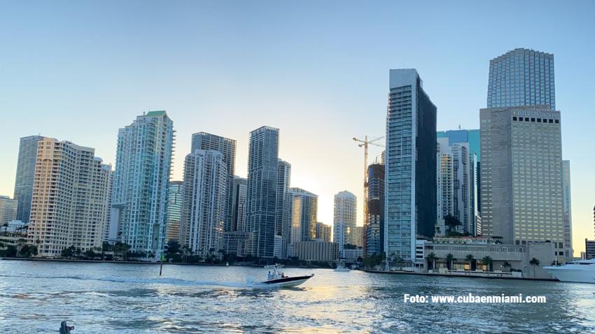 Miami-Dade aprueba una reducción del 1% en los impuestos de la propiedad