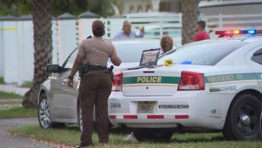 Un hombre de Westchester en Miami derriba la puerta de un vecino y le dispara