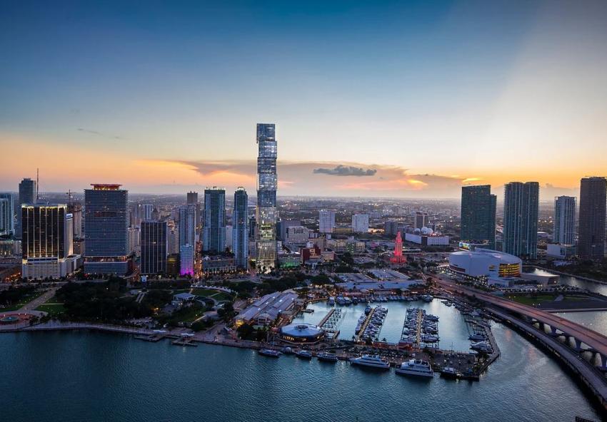 Lujoso rascacielos de 100 pisos en Miami está ya vendido al 84% en pre construcción