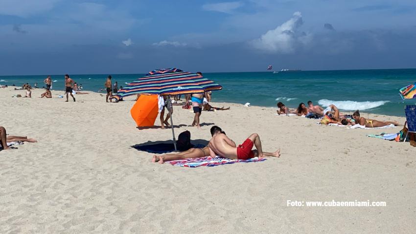 Ciudad de Miami Beach pondrá la vacuna en la playa todo el domingo