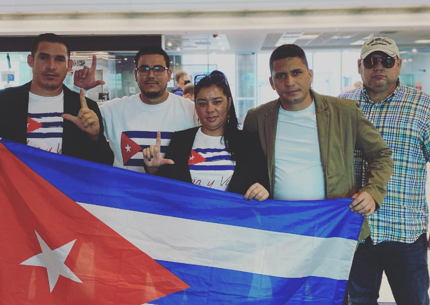 Eliécer Ávila camino a Washington para solicitar una intervención que "salve la vida de los cubanos reprimidos por los tiranos"