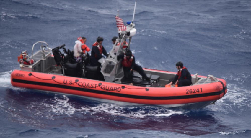 Guardia Costera estadounidense busca a nueve balseros cubanos desaparecidos, tras un naufragio en los Cayos de la Florida