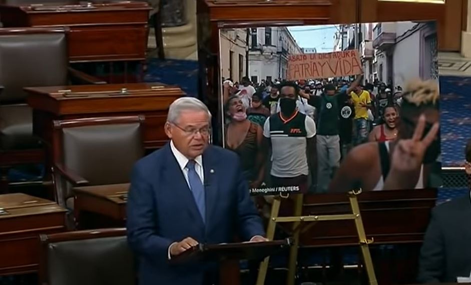 Senado de Estados Unidos aprueba resolución condenando la represión en Cuba
