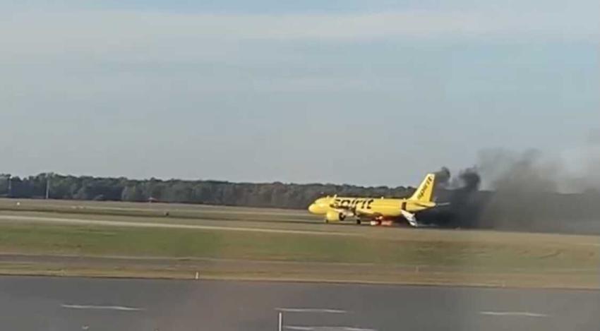 Avión de Spirit Airlines rumbo a Florida sufre emergencia por problemas en uno de los motores