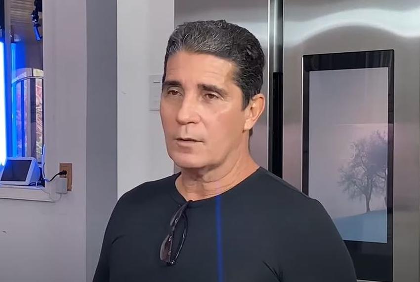 Actor cubano Erdwin Fernández da sus primeras impresiones de Miami: "Gentes maravillosas trabajando MUCHÍSIMO"