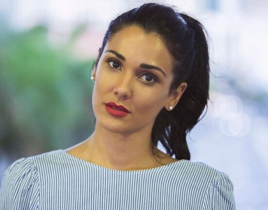 La actriz cubana Camila Arteche agradece a Telemundo por acogerla para una nueva telenovela en Miami