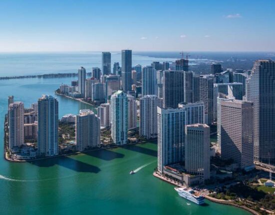 La ciudad de Miami entre las 9 en Estados Unidos con más multimillonarios