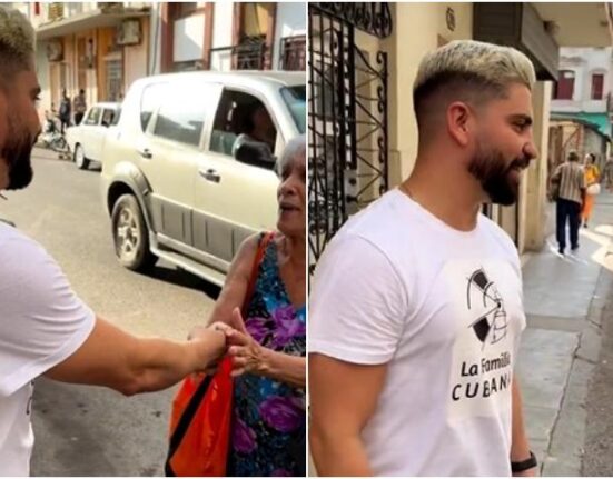 Emotivo video del actor cubano Alejandro Cuervo cuando es interceptado por dos admiradoras