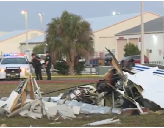 Avión se incendia en aeropuerto del Sur de la Florida se reportan al menos dos muertos