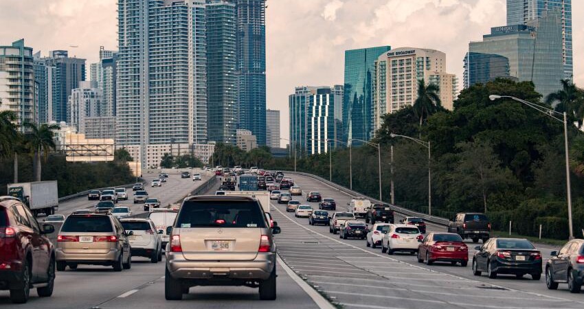 Tráfico en el Downtown de Miami