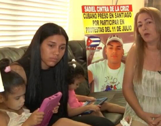 En EEUU esposa e hijas de cubano de Hialeah condenado en la Isla a diez años de cárcel por protestar el 11J