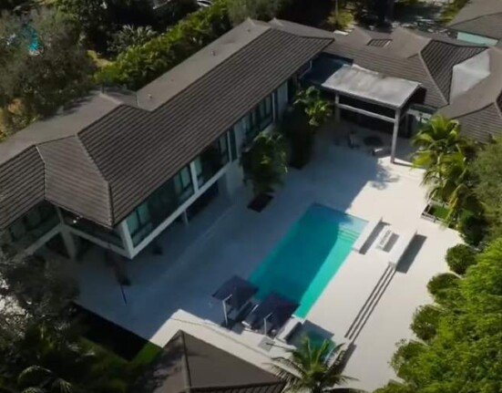 Ex pelotero dominicano Big Papi está vendiendo su mansión en Miami por 12.5 millones de dólares