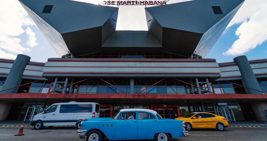 aeropuerto-internacional-habana-cuba