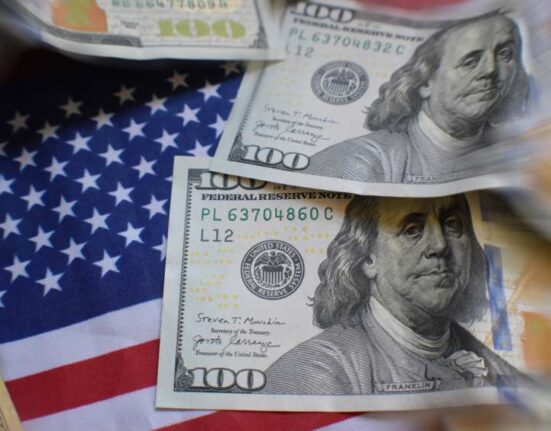 18 multimillonarios estadounidenses tienen una fortuna superior al efectivo con el que cuenta el Tesoro de EE UU