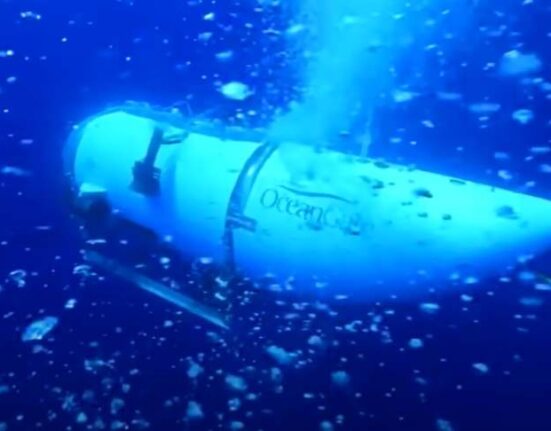 submarino-mar-titanic