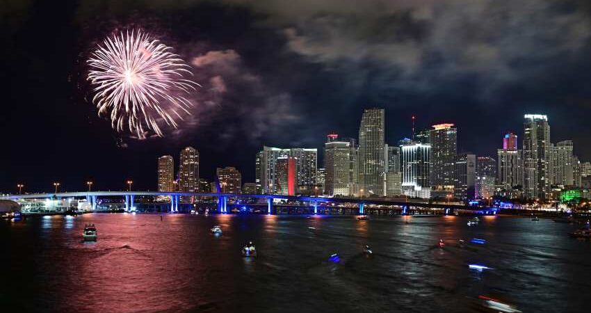 Fuegos Artificiales en Miami.