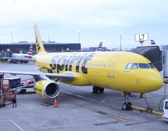 Avión de Spirit Airlines regresa al aeropuerto en Fort Lauderdale por posible fallo en uno de los motores