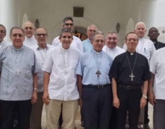 Iglesia Católica reconoce que al interior de la Isla se vive la "crisis más grave de los últimos decenios"