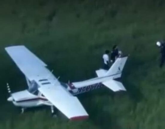 Avión realiza aterrizaje de emergencia en aeropuerto de Miami-Dade