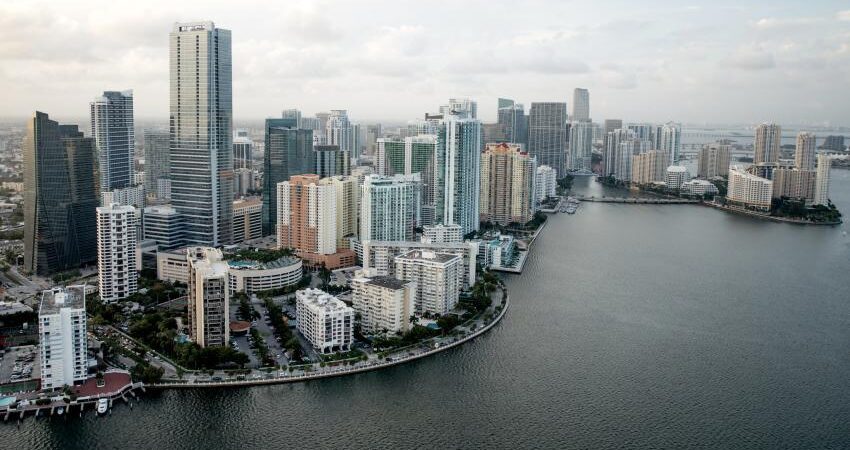 brickell-downtown-miami (1)