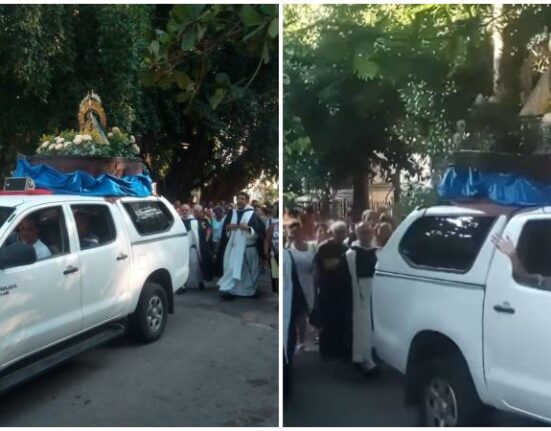Cubanos realizan solemne procesión con la Virgen de la Caridad del Cobre al frente, por calles de La Habana