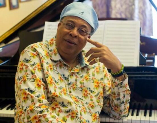 Hoy está cumpliendo años el virtuoso músico cubano Chucho Valdés