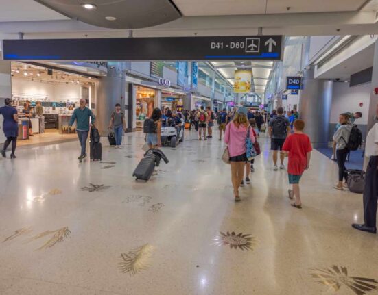 aeropuerto-miami-interior