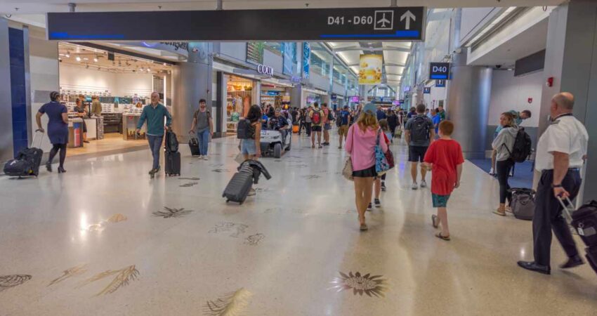 aeropuerto-miami-interior