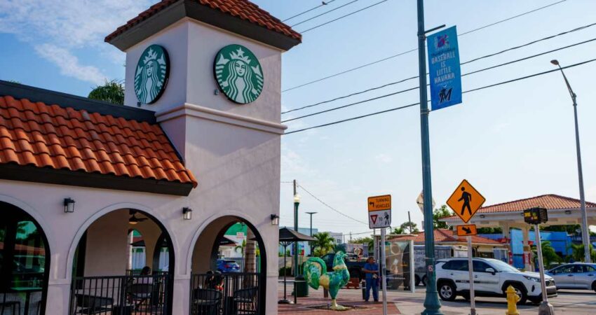 starbucks-miami