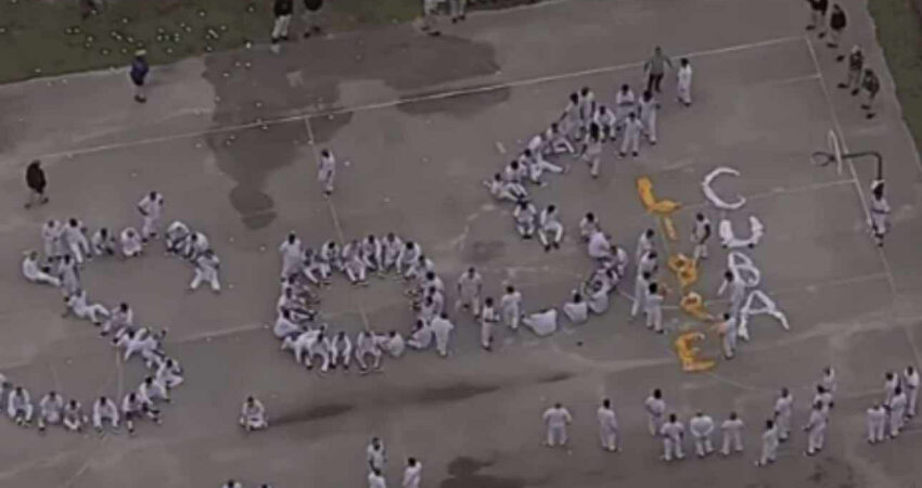 SOS Cuba